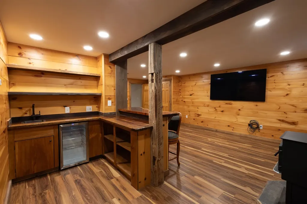 426 Goffstown Road Manchester NH 03102