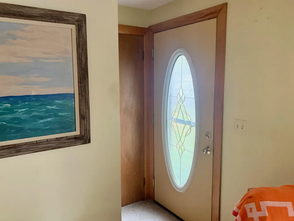 8 Cote Avenue Nashua NH 03060