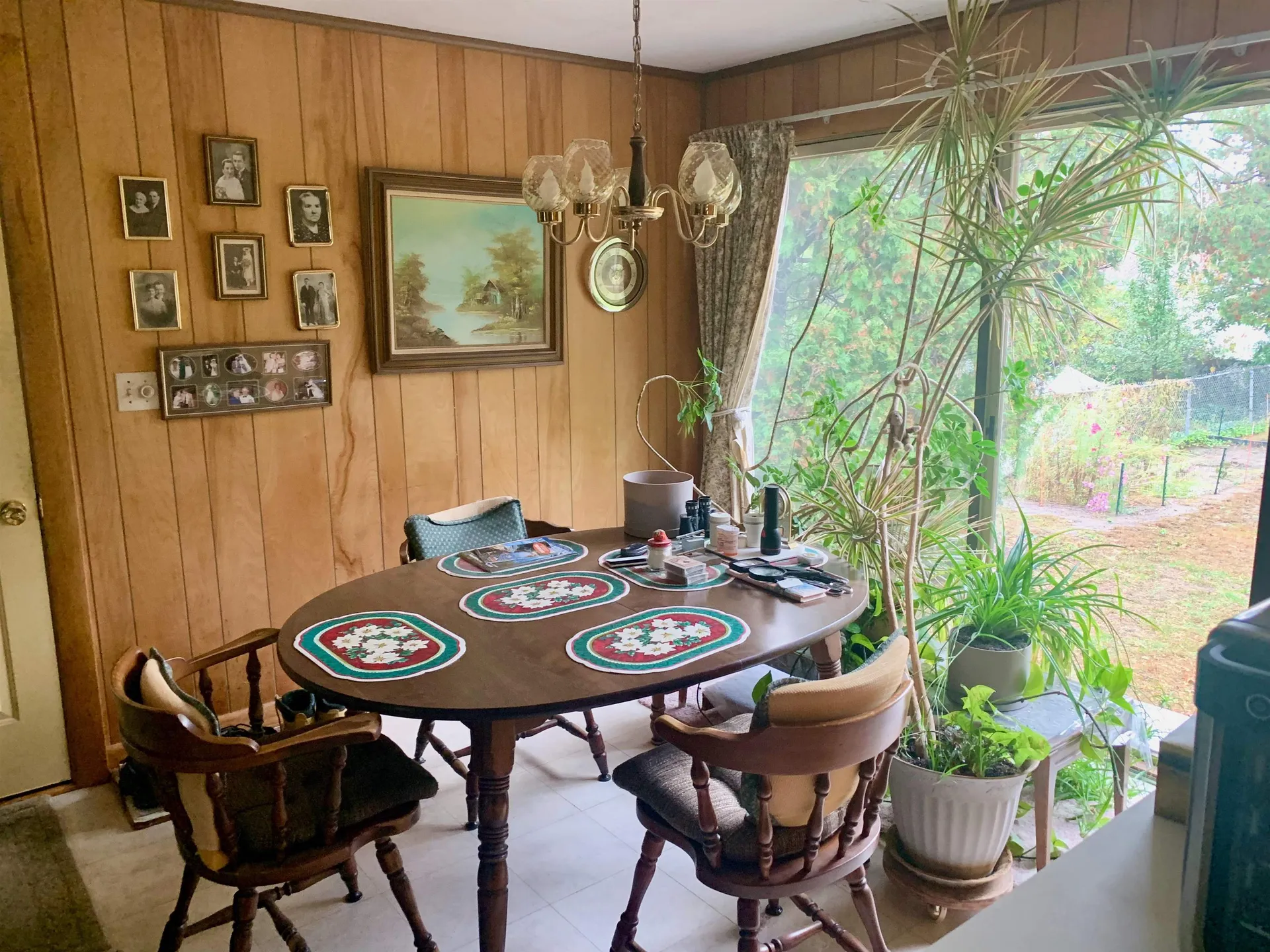 8 Cote Avenue Nashua NH 03060