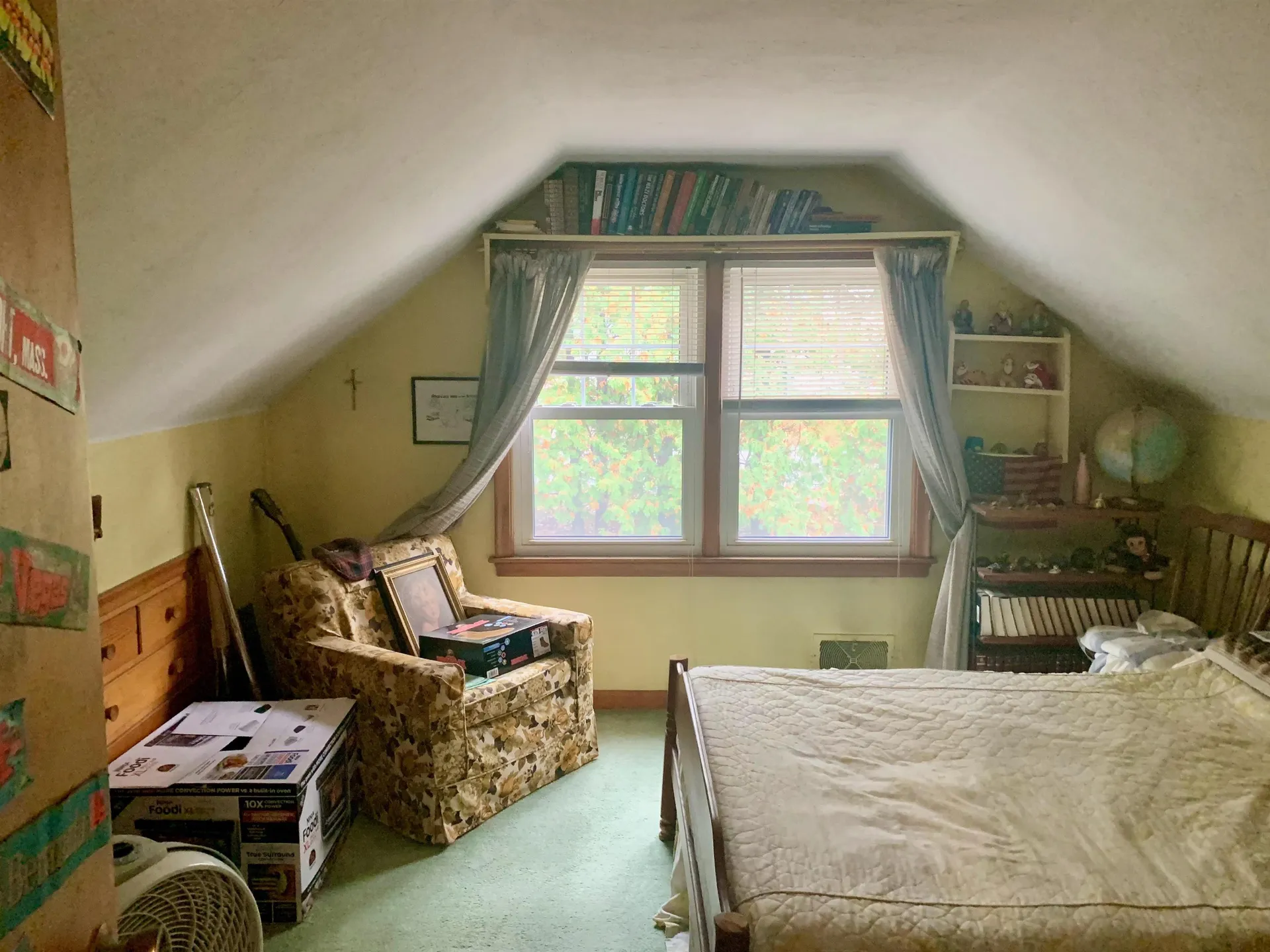 8 Cote Avenue Nashua NH 03060