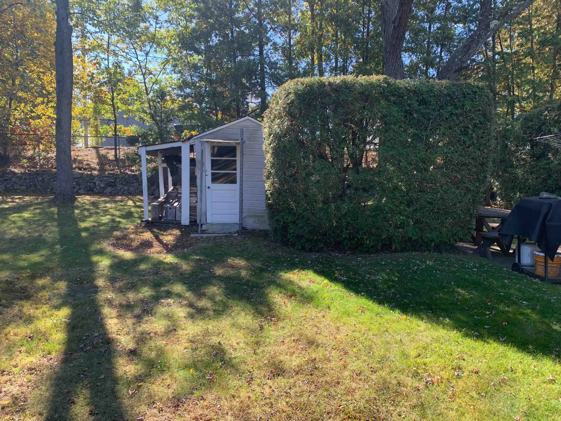 8 Cote Avenue Nashua NH 03060