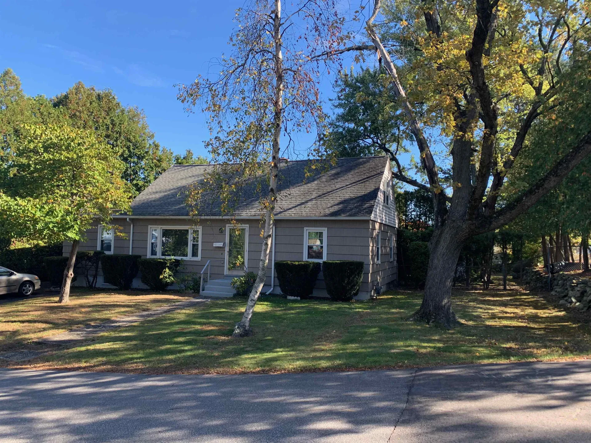 8 Cote Avenue Nashua NH 03060