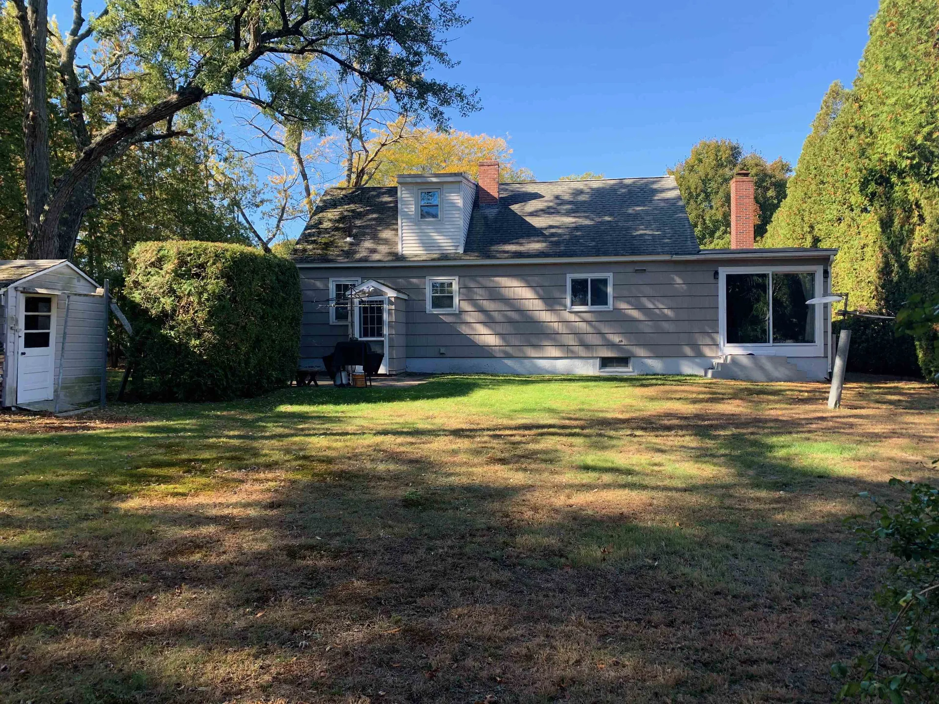 8 Cote Avenue Nashua NH 03060