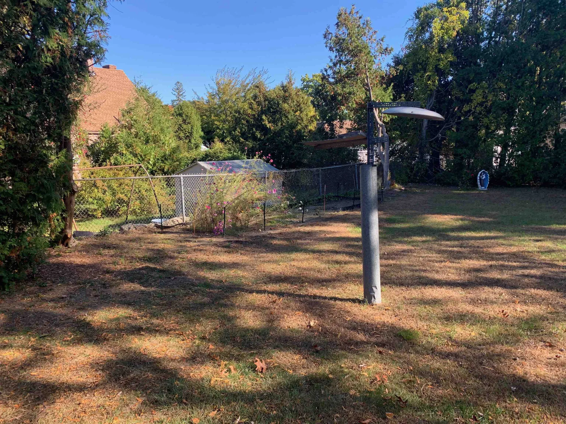 8 Cote Avenue Nashua NH 03060