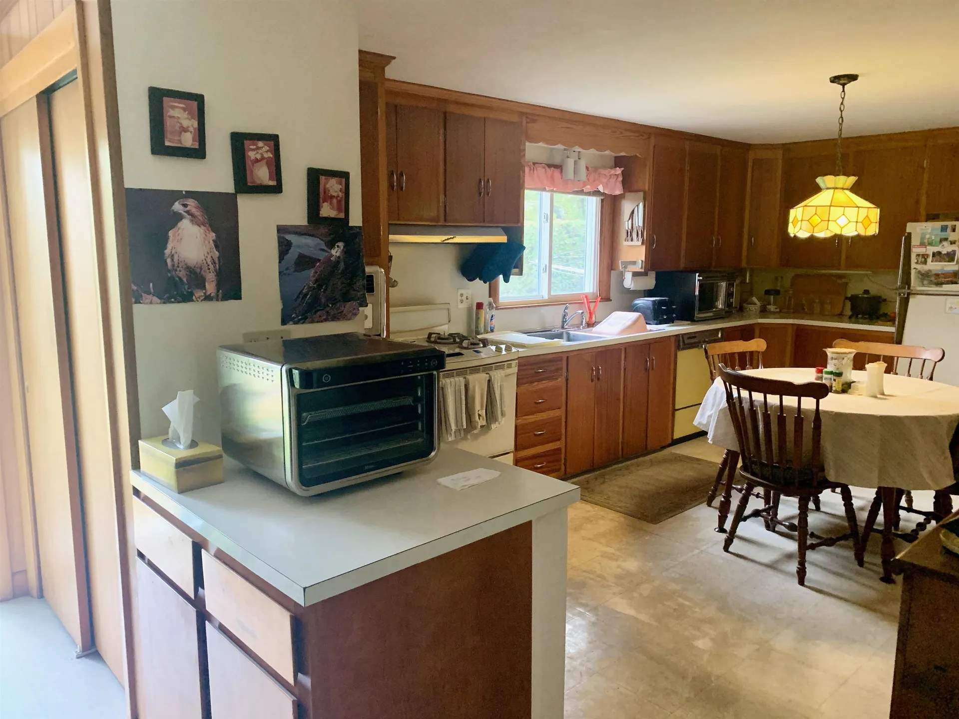 8 Cote Avenue Nashua NH 03060