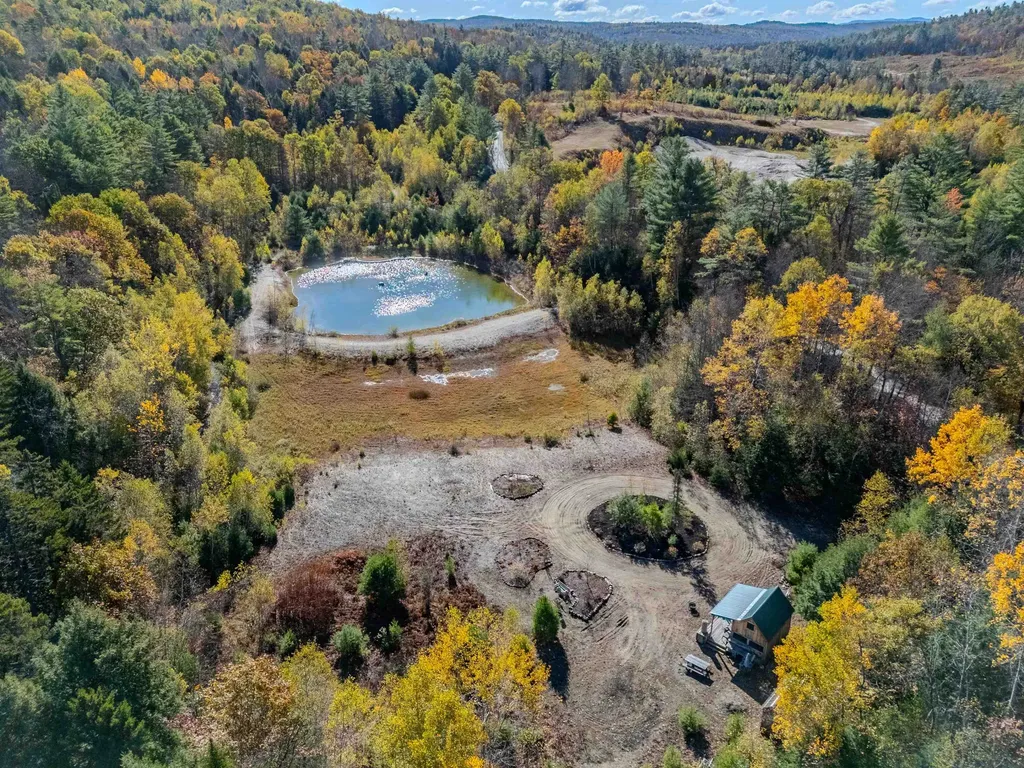 639 Bog Road Enfield NH 03748