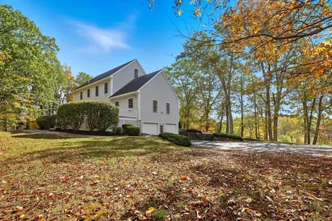 13 Cottonwood Road Plaistow NH 03865