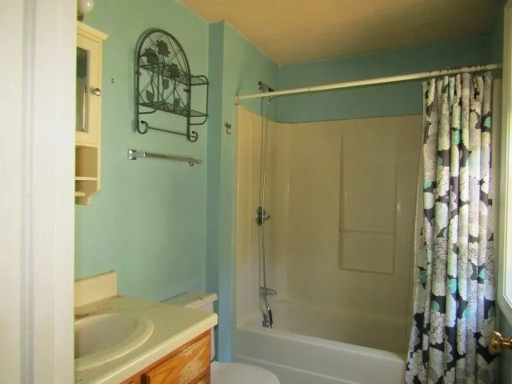 14 Balmoral Drive Stratham NH 03885