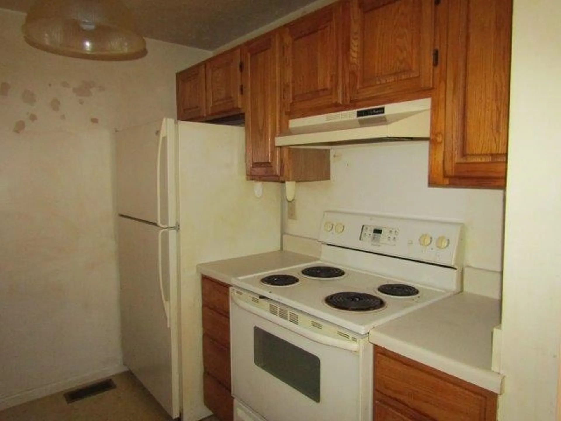 14 Balmoral Drive Stratham NH 03885