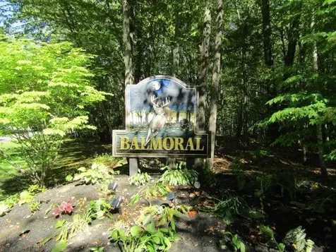 14 Balmoral Drive Stratham NH 03885