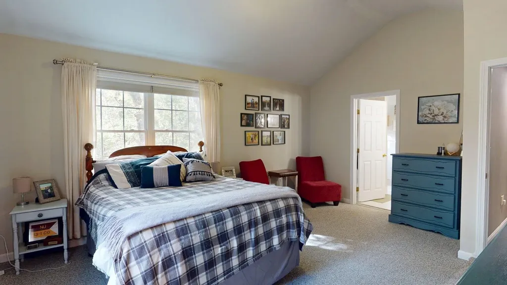 61 Rumford Drive Webster NH 03303