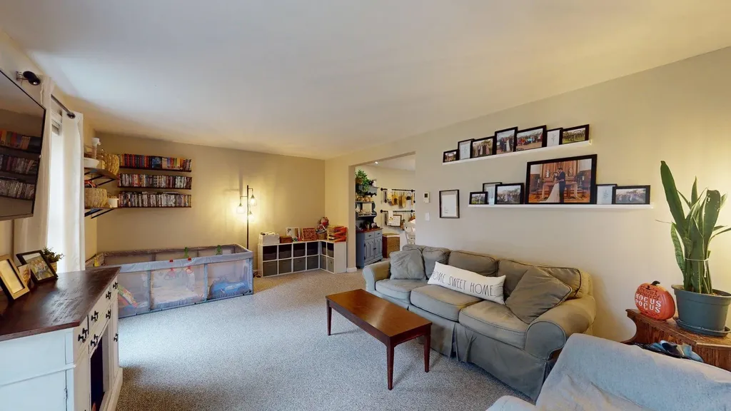 61 Rumford Drive Webster NH 03303