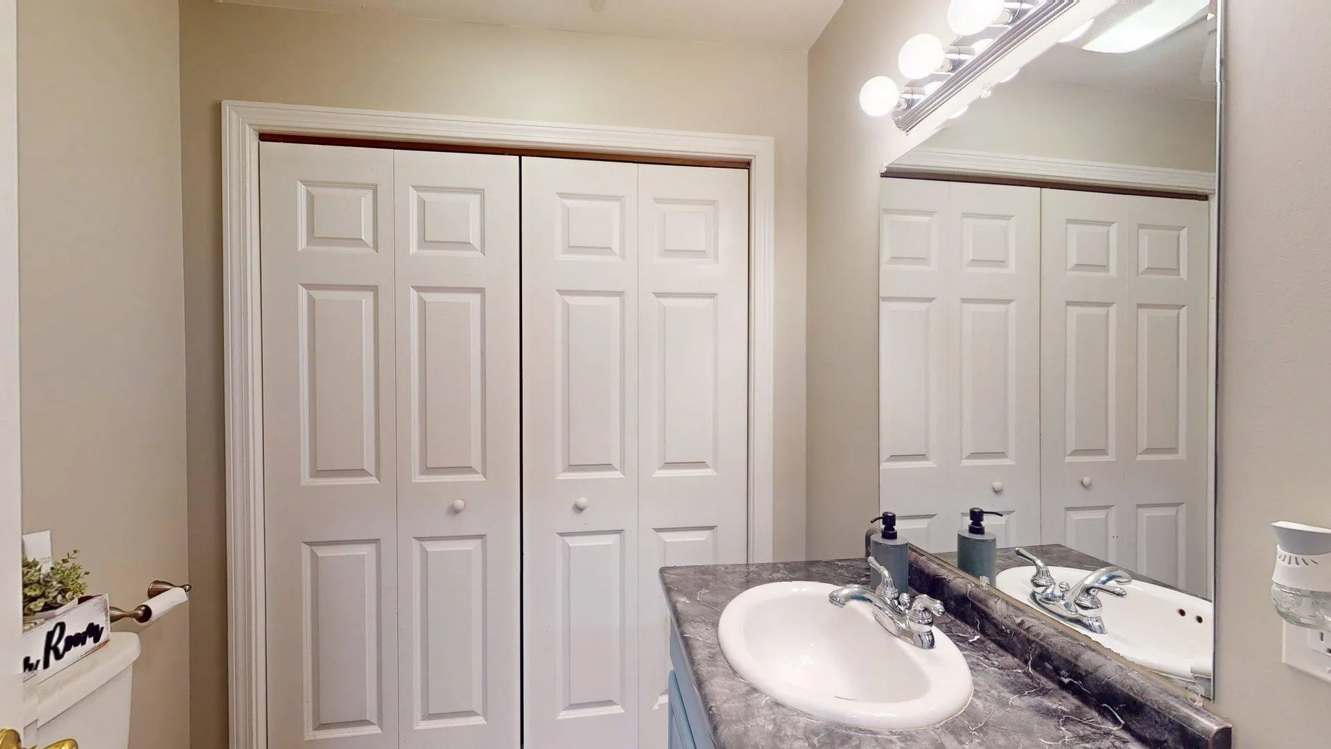 61 Rumford Drive Webster NH 03303
