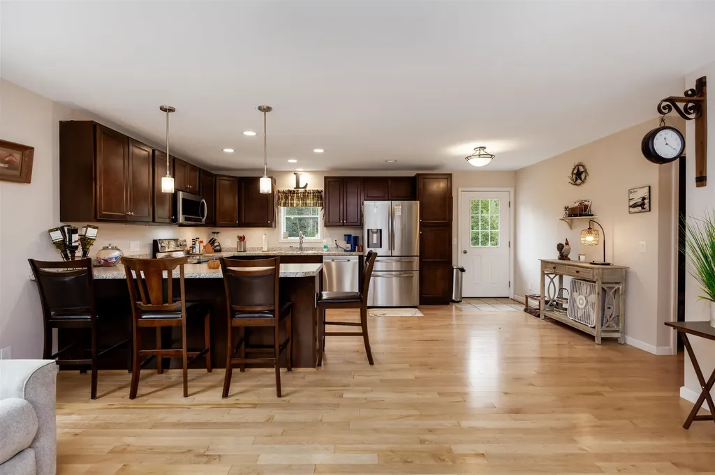 524 Bradford Road Newport NH 03773