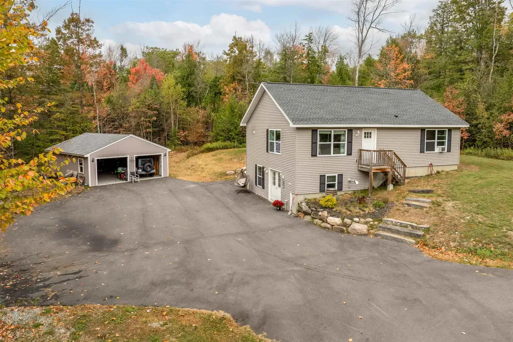 524 Bradford Road Newport NH 03773