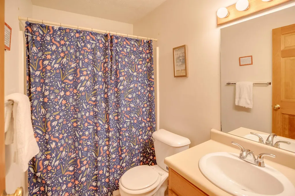 4 Jack O'lantern Drive Woodstock NH 03262