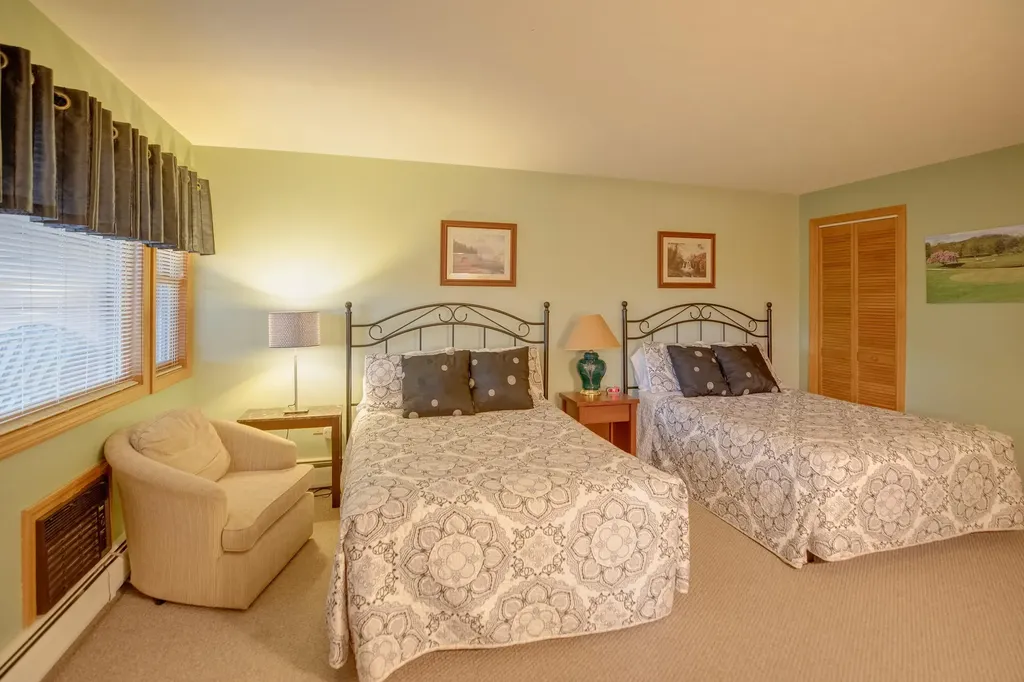 4 Jack O'lantern Drive Woodstock NH 03262