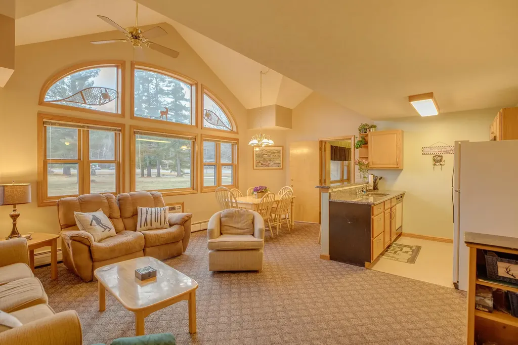 4 Jack O'lantern Drive Woodstock NH 03262