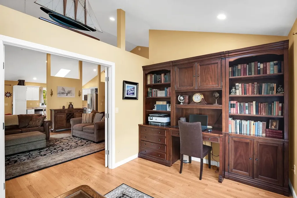 21 Briallia Circle Newmarket NH 03857