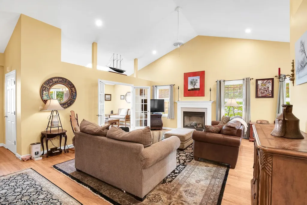 21 Briallia Circle Newmarket NH 03857