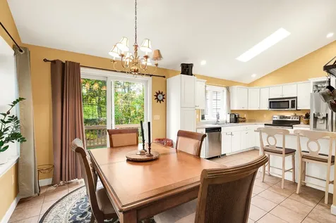 21 Briallia Circle Newmarket NH 03857