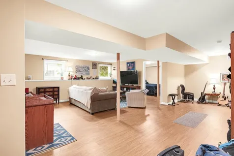 21 Briallia Circle Newmarket NH 03857