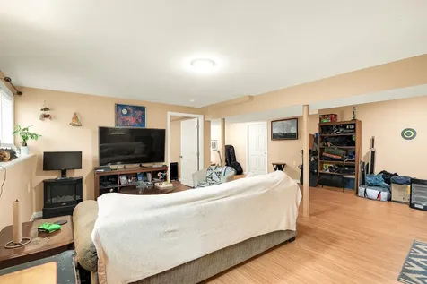 21 Briallia Circle Newmarket NH 03857