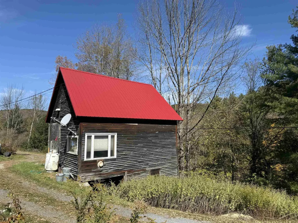 4668 Vt Route 112 Halifax VT 05358
