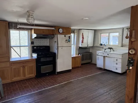 4668 Vt Route 112 Halifax VT 05358