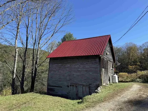 4668 Vt Route 112 Halifax VT 05358