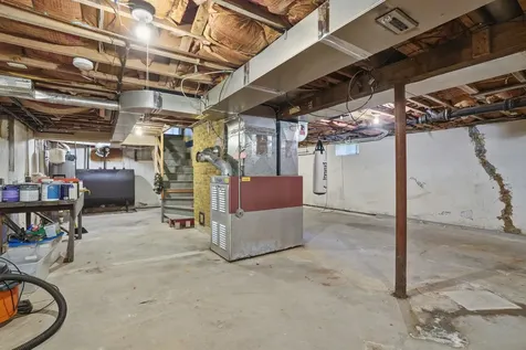 1515 Belmont Street Manchester NH 03104