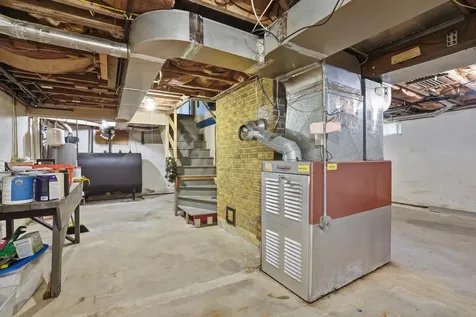 1515 Belmont Street Manchester NH 03104