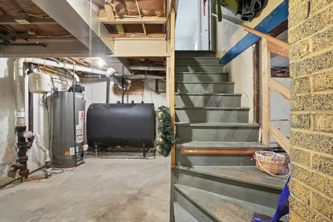 1515 Belmont Street Manchester NH 03104