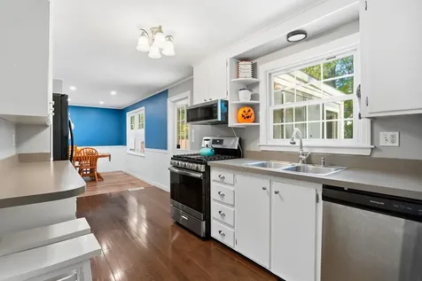 1515 Belmont Street Manchester NH 03104