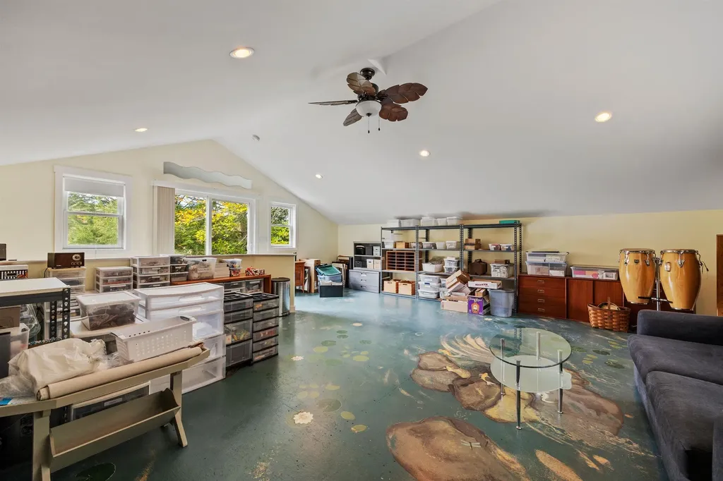 47 Dock Road Belmont NH 03220