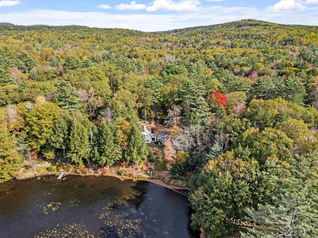 47 Dock Road Belmont NH 03220