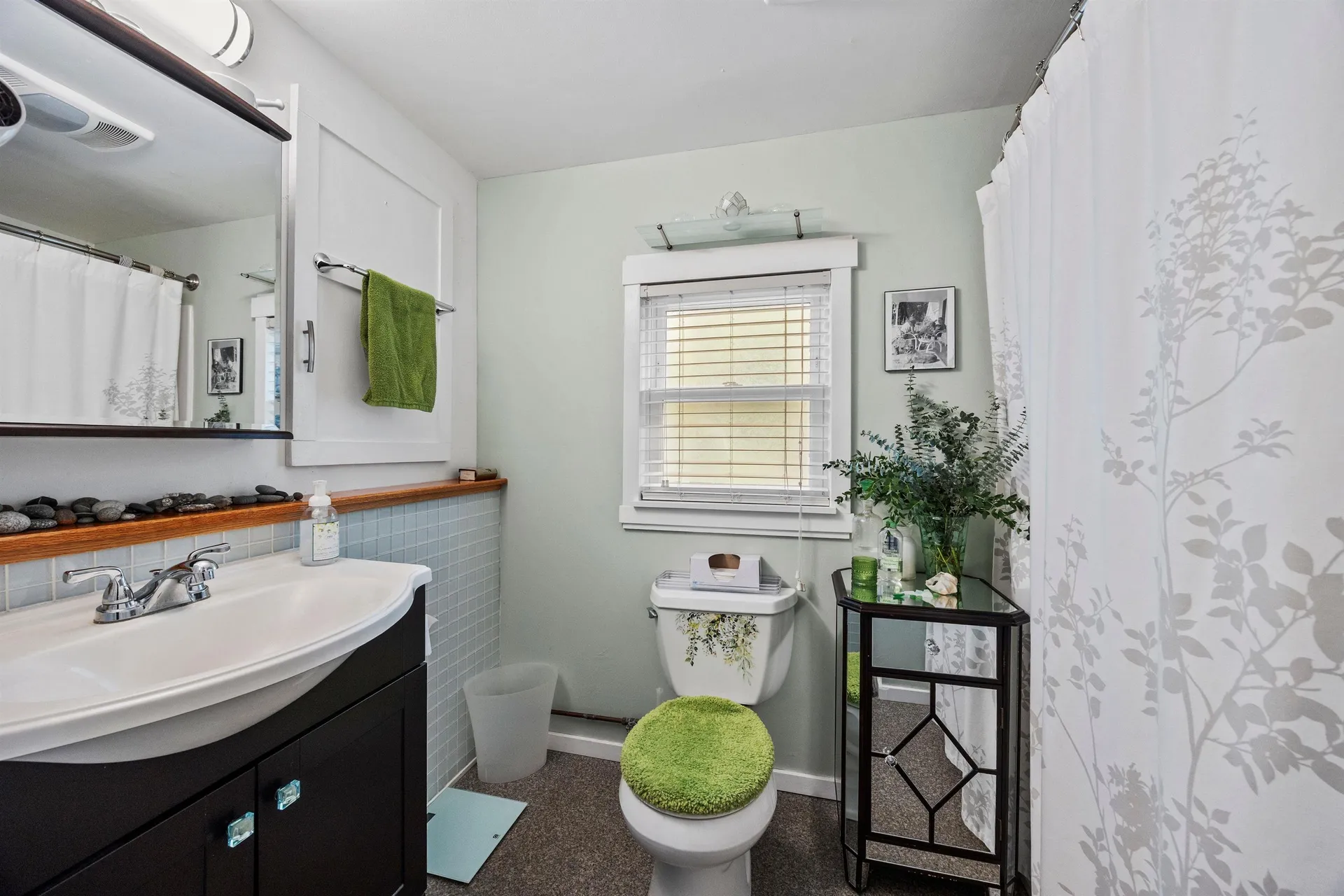 47 Dock Road Belmont NH 03220