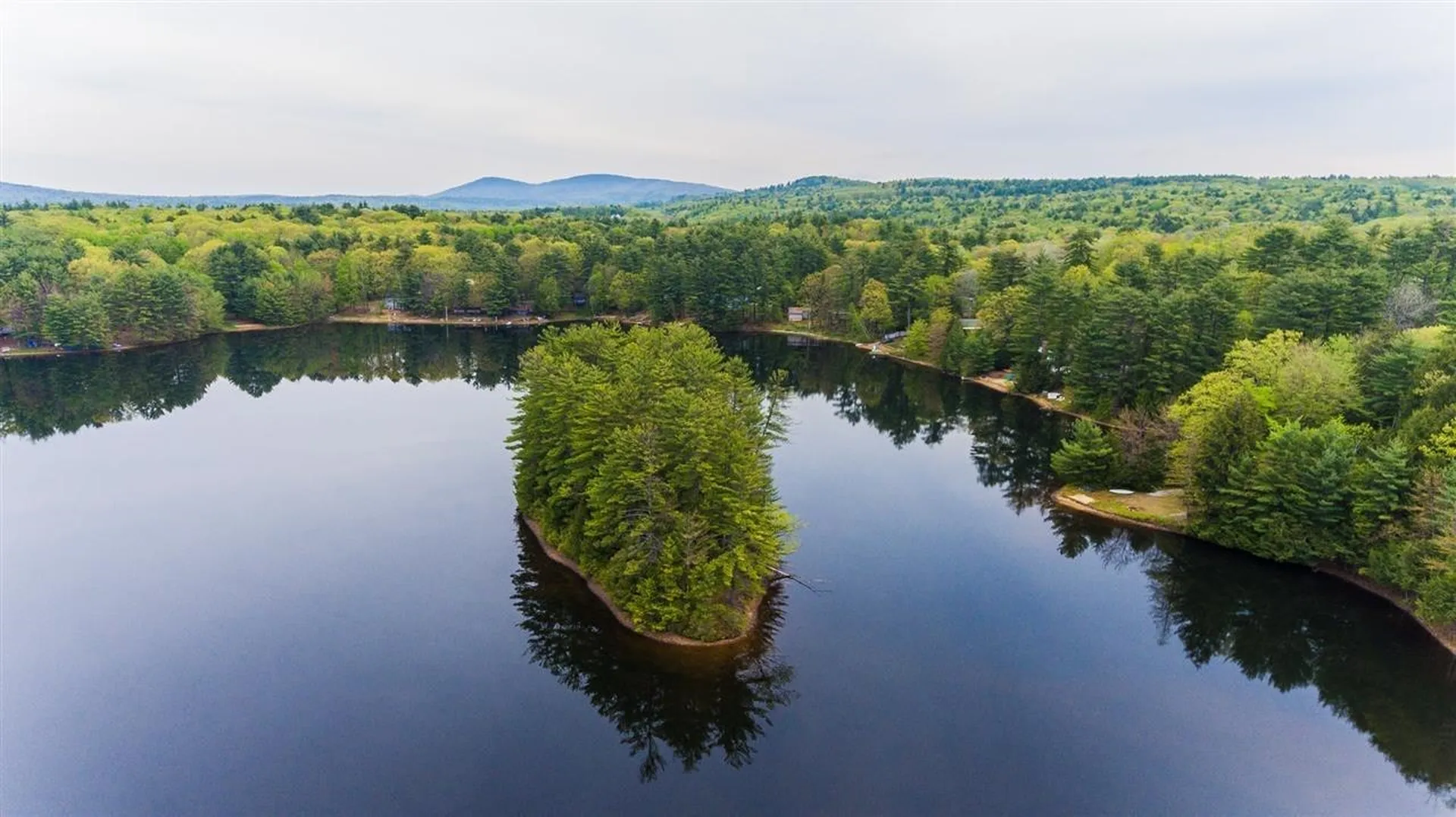 47 Dock Road Belmont NH 03220