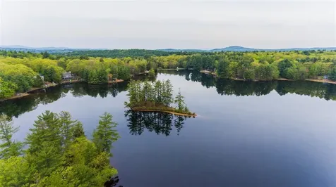 47 Dock Road Belmont NH 03220