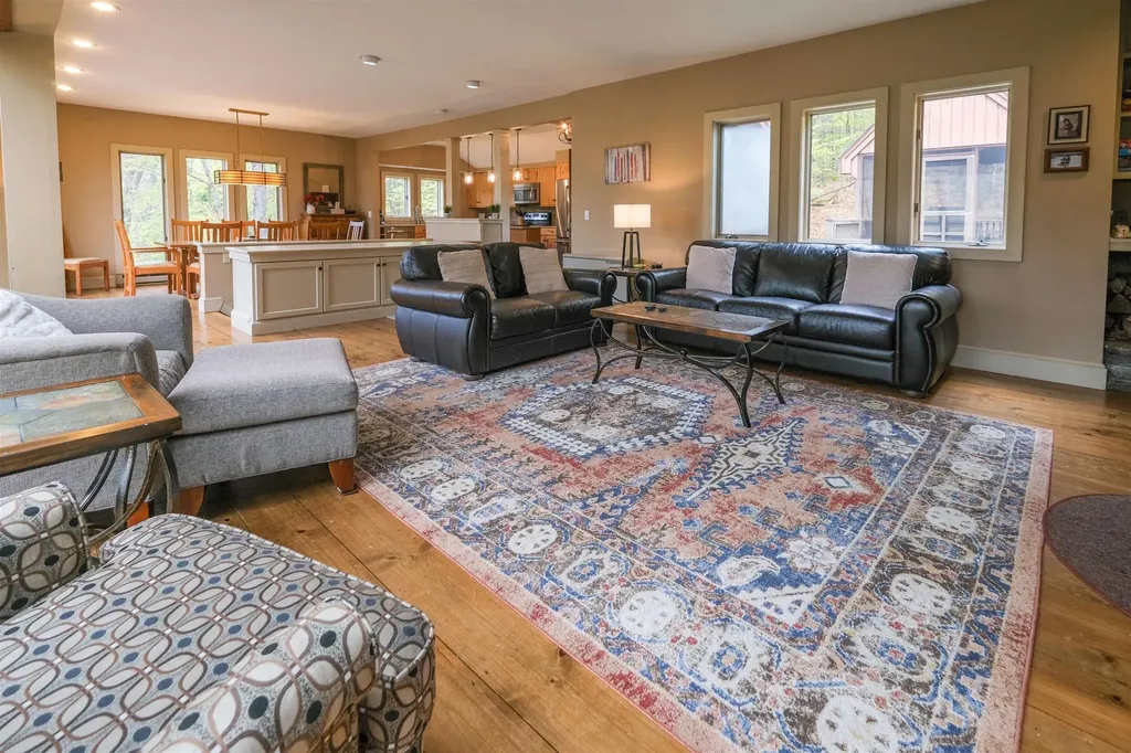 405 Soaring Hawk Road Plymouth VT 05056