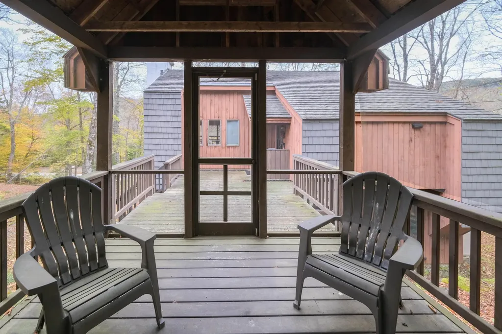 405 Soaring Hawk Road Plymouth VT 05056