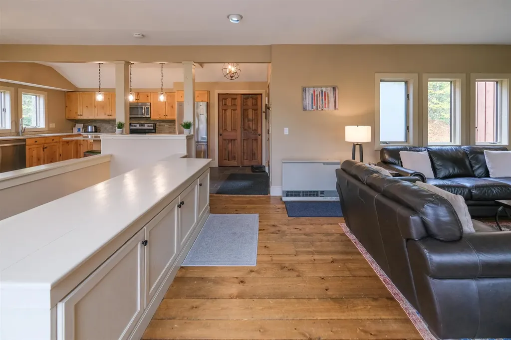 405 Soaring Hawk Road Plymouth VT 05056