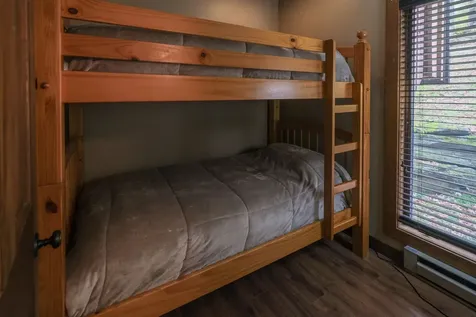 405 Soaring Hawk Road Plymouth VT 05056