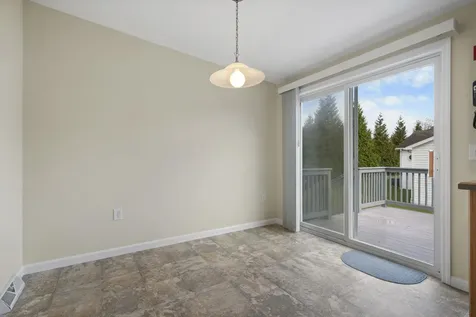 4 Aspen Way North Hampton NH 03862