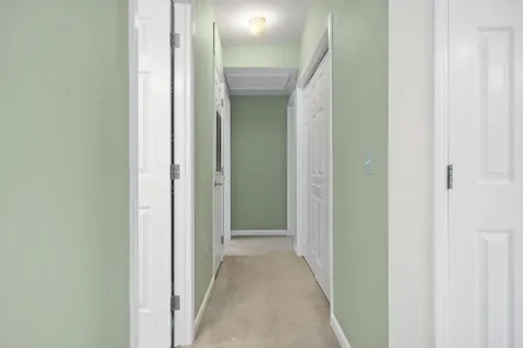 4 Aspen Way North Hampton NH 03862