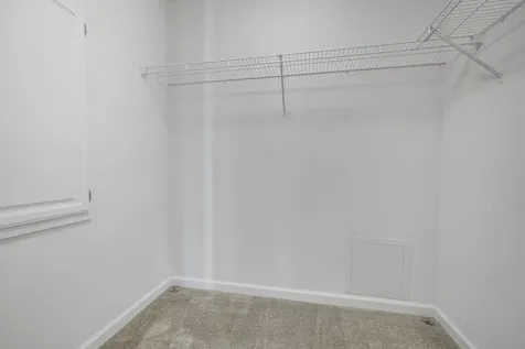 4 Aspen Way North Hampton NH 03862