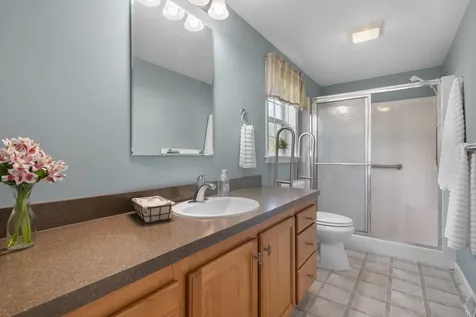 4 Aspen Way North Hampton NH 03862