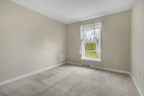 4 Aspen Way North Hampton NH 03862