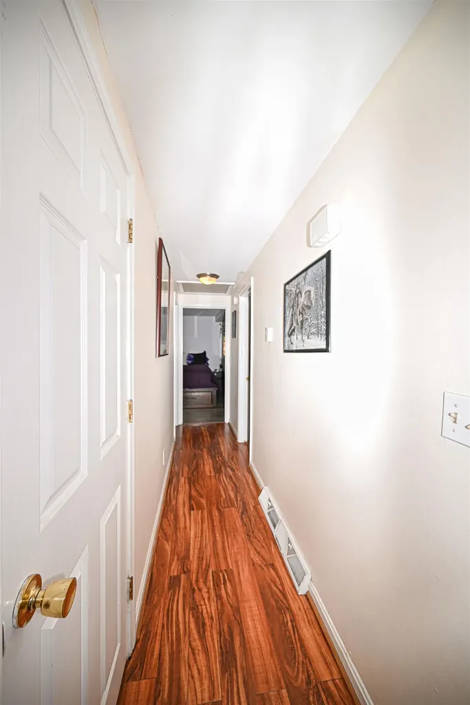 26 Roy Street Raymond NH 03077