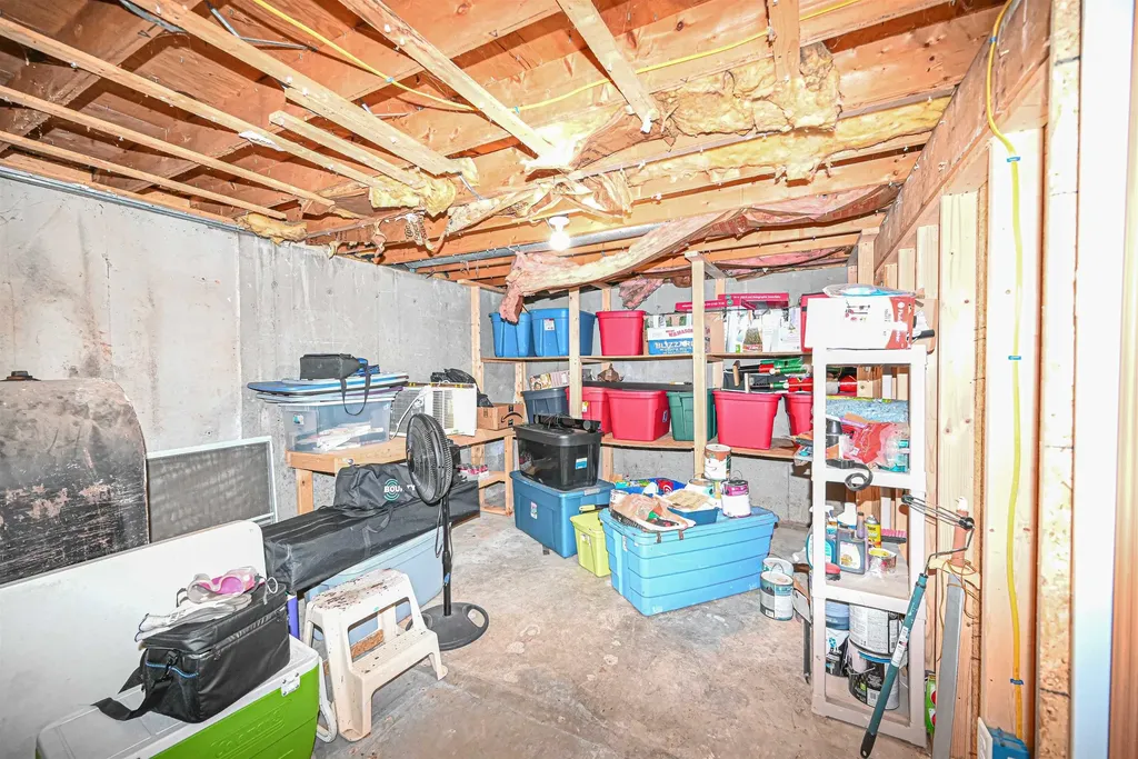 26 Roy Street Raymond NH 03077